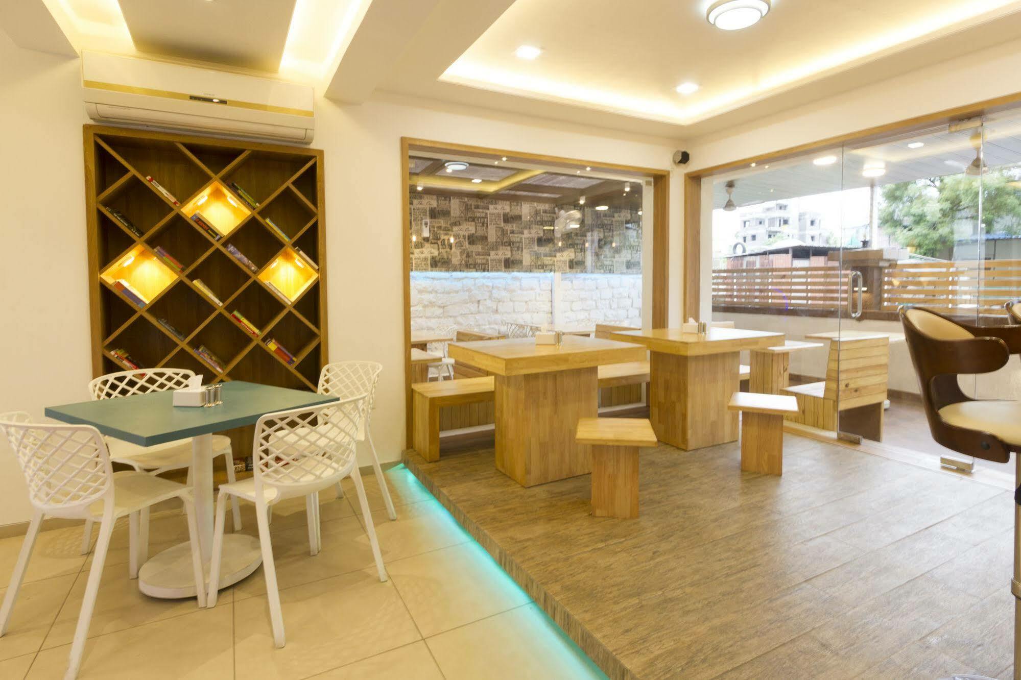 Fabhotel Imperio - Nr Baner Hill Pune Dış mekan fotoğraf