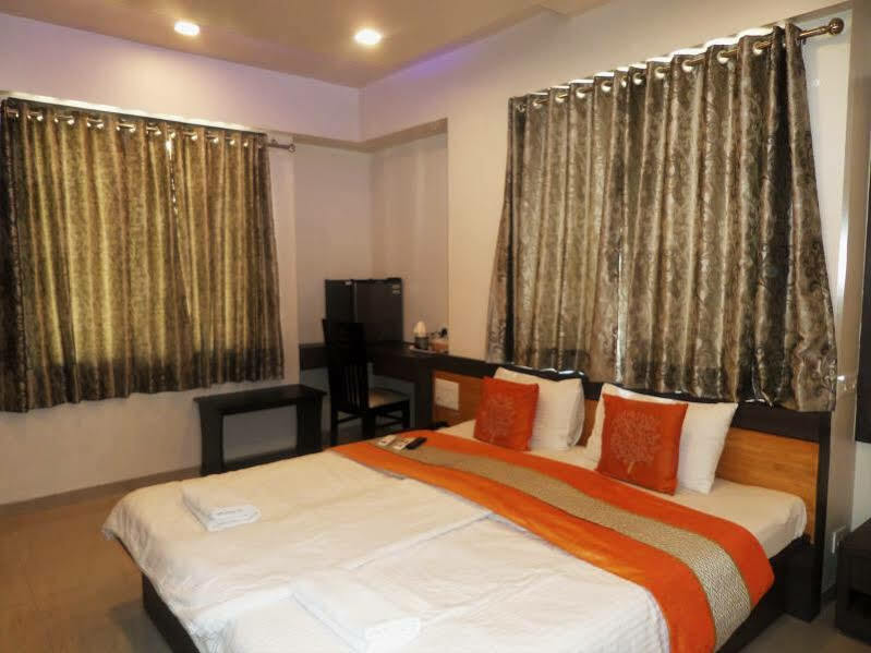 Fabhotel Imperio - Nr Baner Hill Pune Dış mekan fotoğraf